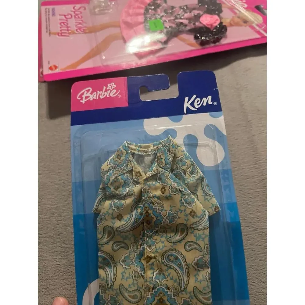 2003 Mattel Barbie‎ Ken Fashion Clothing Top Shirt Short Shoes C1185 C3310 NIP